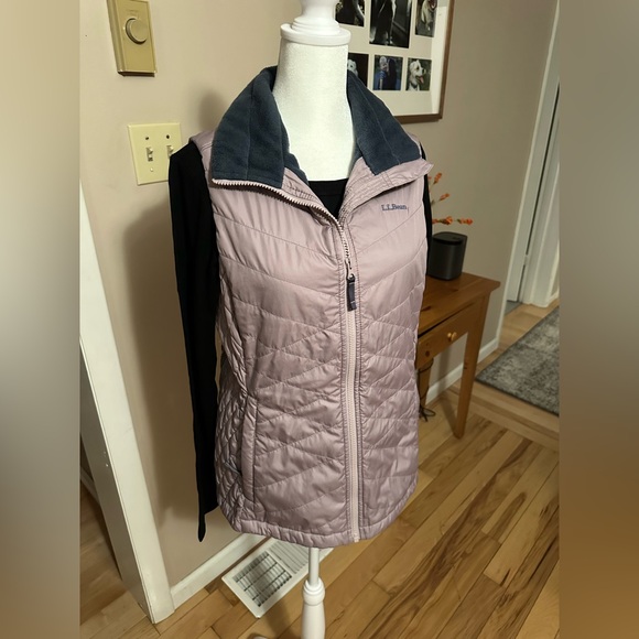 LLBean fleece lined vest - Picture 7 of 8